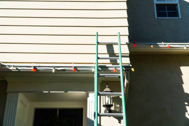 How To Choose The Right Materials for Your Siding Installation in 'Saybrook On The Lake, OH